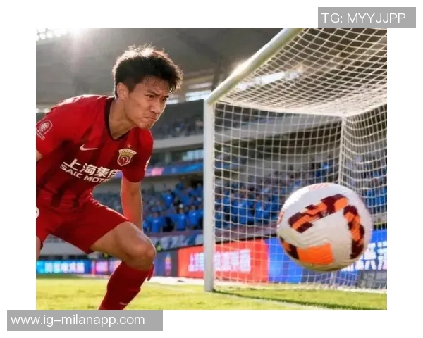 安永佳期待新赛季进球更多助力海港争夺更多荣誉与冠军 安永佳期待新赛季进球更多助力海港争夺更多荣誉与冠军